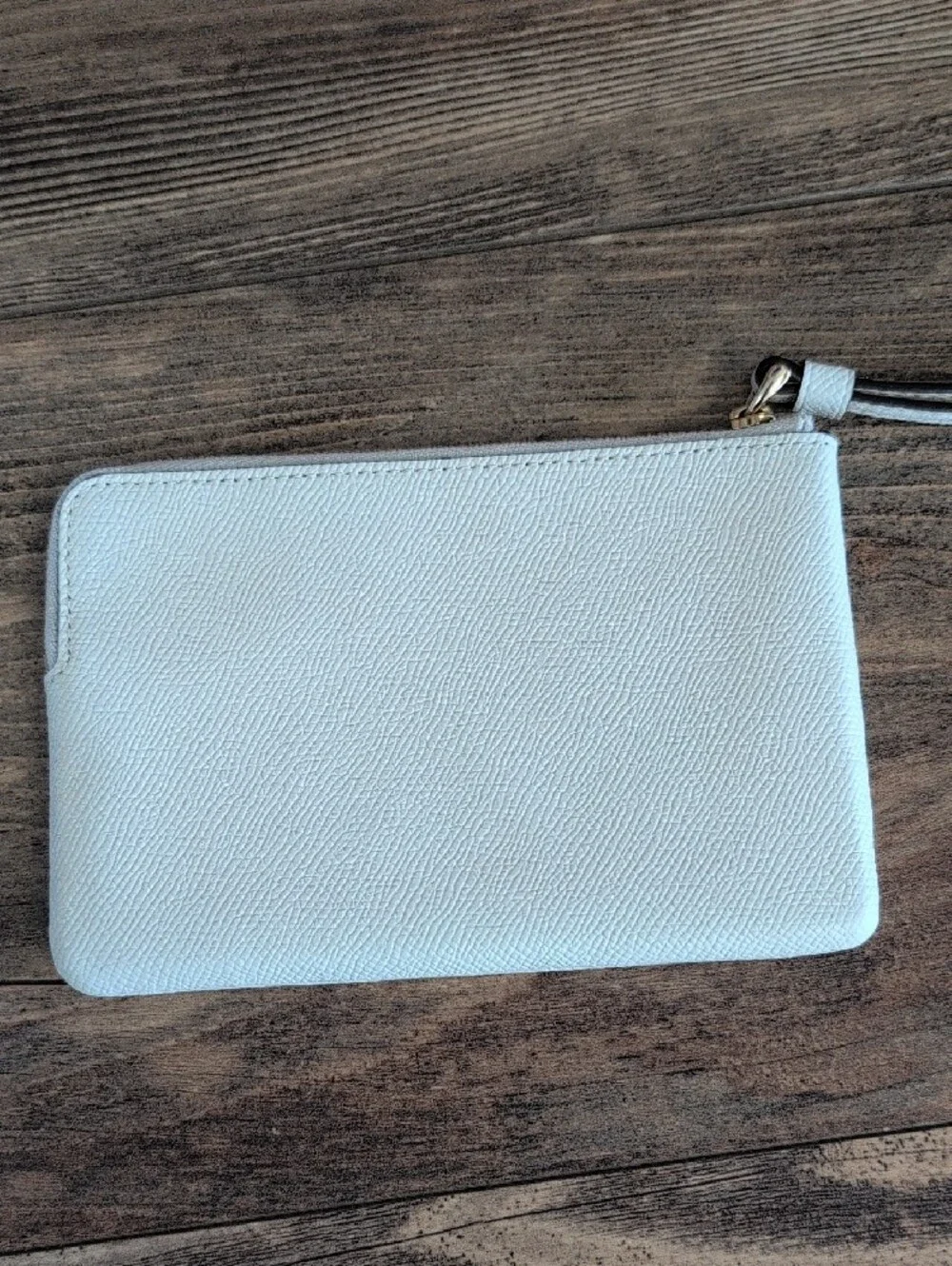 Coach Pebbled Leather Corner Zip Wristlet              M456
